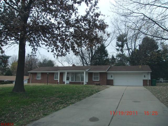 1337 Coburg Lands Dr, Saint Louis, MO 63137 photo 1