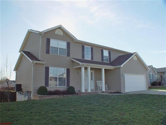 1348 Sunview Dr, O'fallon, MO 63366 photo 1