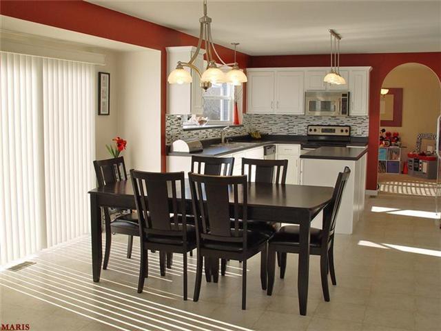 1348 Sunview Dr, O'fallon, MO 63366 photo 5