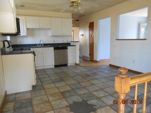 511 Charles, O'fallon, MO 63366 photo 12