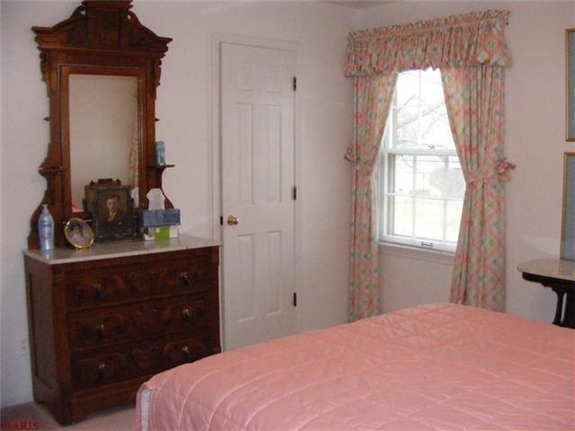 25 Springfield Ct, Glendale, MO 63122 photo 32