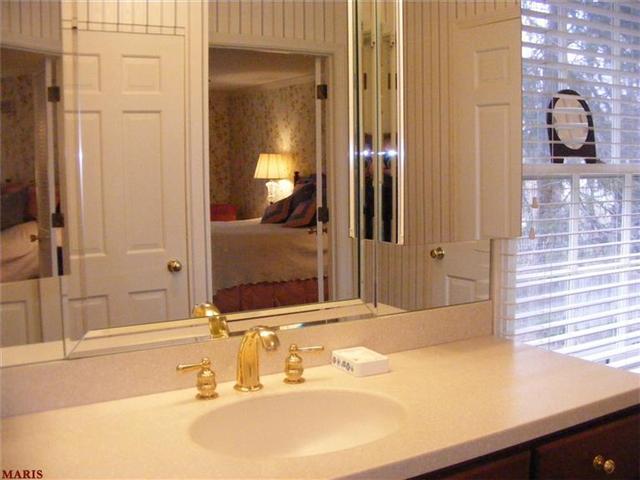 25 Springfield Ct, Glendale, MO 63122 photo 24