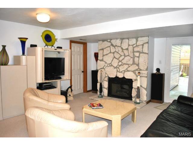 705 Windy Ridge Dr, Ballwin, MO 63021 photo 18