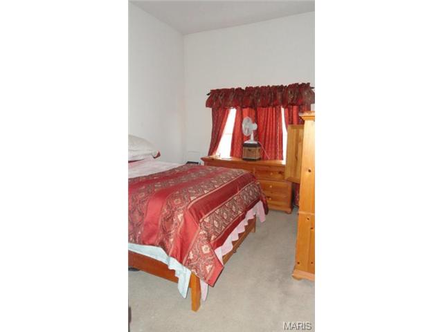 135 Roxbury, O'fallon, MO 63366 photo 4