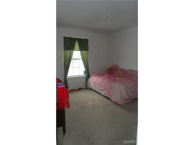 135 Roxbury, O'fallon, MO 63366 photo 7
