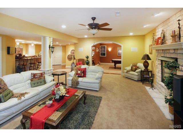 724 Hillenkamp, Weldon Spring, MO 63304 photo 28