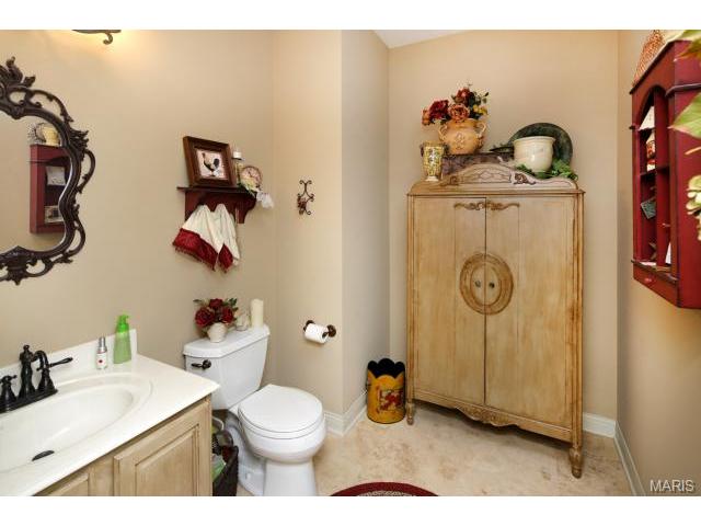724 Hillenkamp, Weldon Spring, MO 63304 photo 25