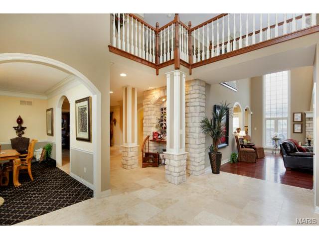 724 Hillenkamp, Weldon Spring, MO 63304 photo 3