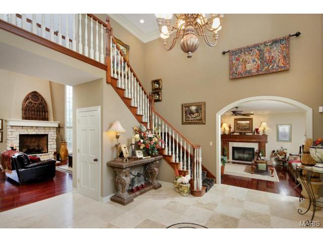 724 Hillenkamp, Weldon Spring, MO 63304 photo 4