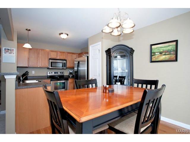 159 Roxbury, O'fallon, MO 63366 photo 4