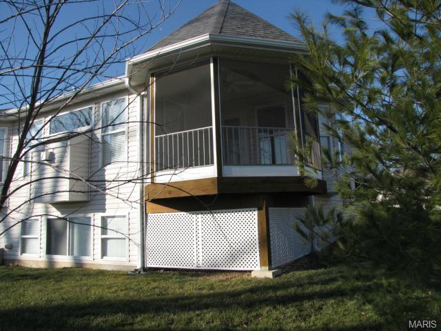 263 Park Ridge Dr, O'fallon, MO 63366 photo 7