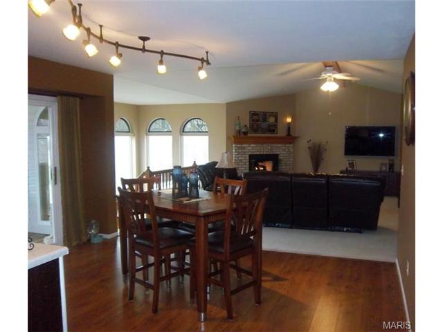 6 Pinehurst Forest Ct, O'fallon, MO 63366 photo 13