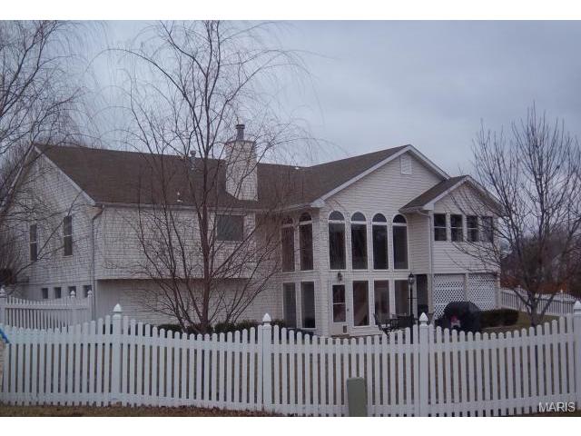 6 Pinehurst Forest Ct, O'fallon, MO 63366 photo 4