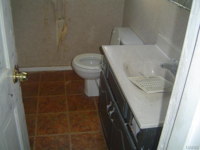 3701 Brown Rd, Saint Louis, MO 63114 photo 4