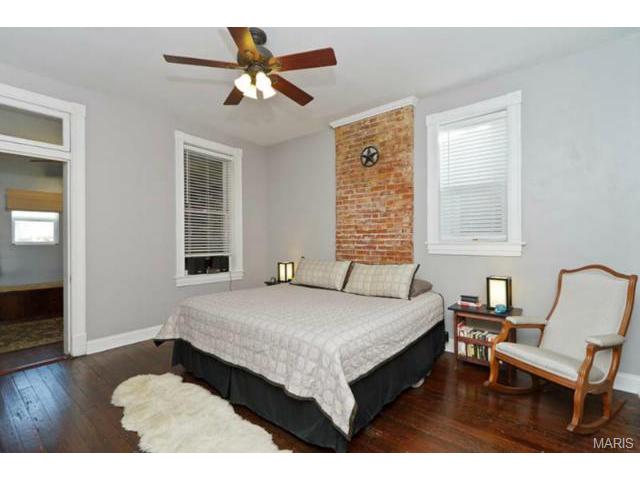 4334 S Compton Ave, Saint Louis, MO 63111 photo 22