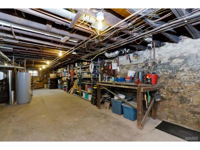 4334 S Compton Ave, Saint Louis, MO 63111 photo 21