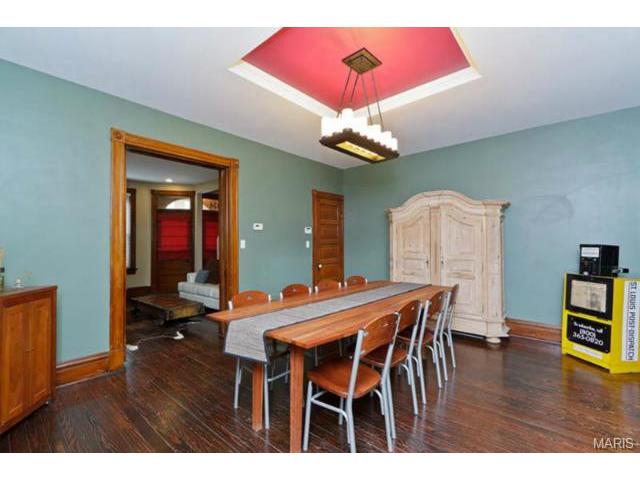 4334 S Compton Ave, Saint Louis, MO 63111 photo 8