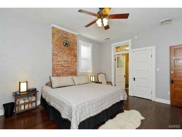 4334 S Compton Ave, Saint Louis, MO 63111 photo 23