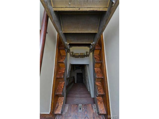 4334 S Compton Ave, Saint Louis, MO 63111 photo 20