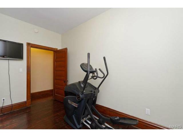 4334 S Compton Ave, Saint Louis, MO 63111 photo 39
