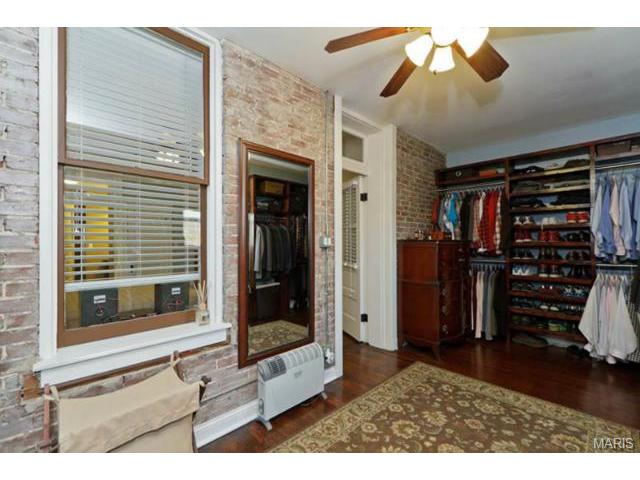 4334 S Compton Ave, Saint Louis, MO 63111 photo 25