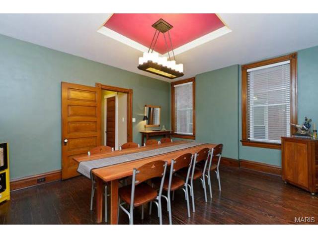 4334 S Compton Ave, Saint Louis, MO 63111 photo 6