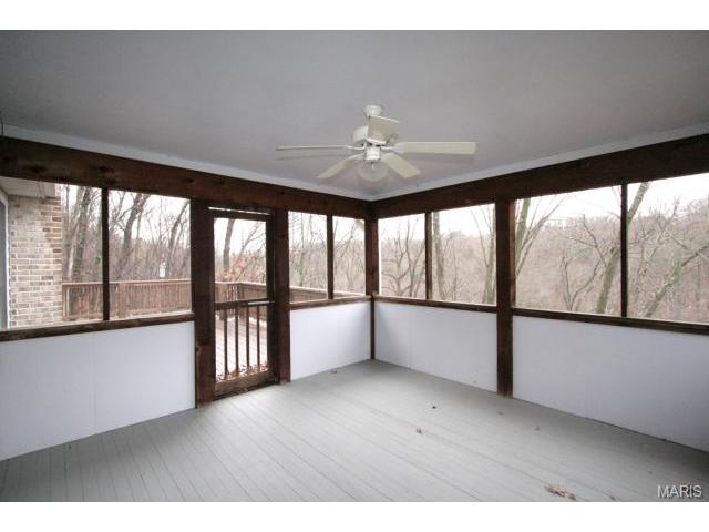 1064 Sheffield Forest Dr, Ballwin, MO 63021 photo 23