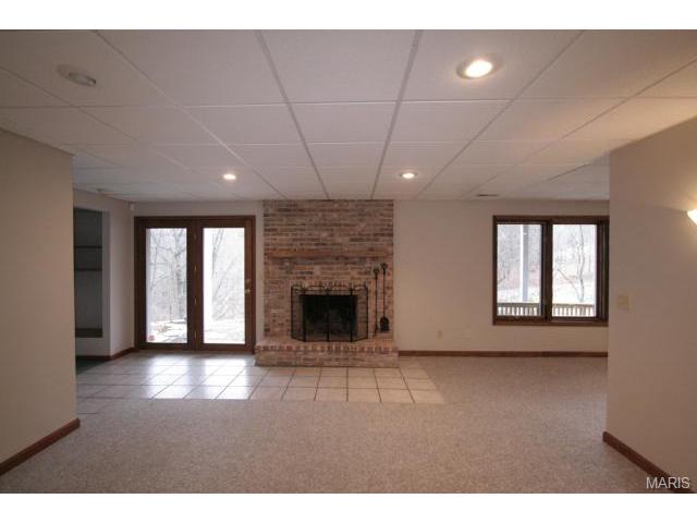 1064 Sheffield Forest Dr, Ballwin, MO 63021 photo 7