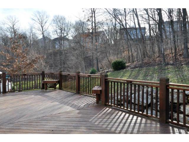 857 Castle Pnes, Ballwin, MO 63021 photo 54