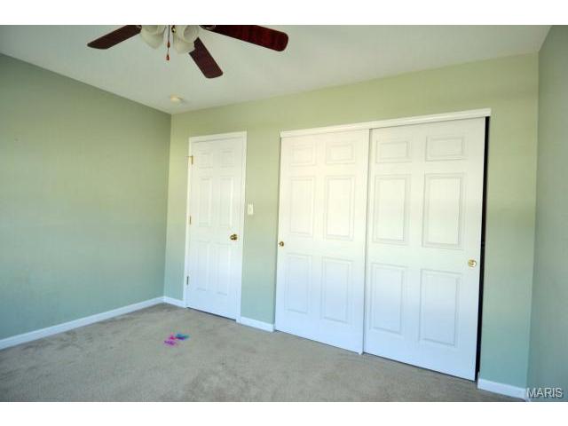 857 Castle Pnes, Ballwin, MO 63021 photo 44