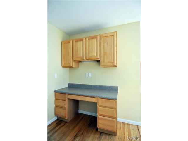 857 Castle Pnes, Ballwin, MO 63021 photo 18