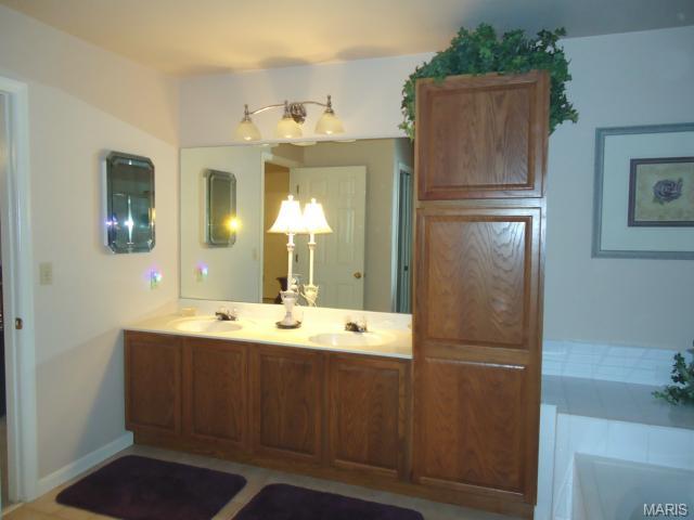 107 Wimbledon Ct, O'fallon, MO 63368 photo 16