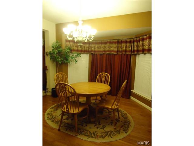 107 Wimbledon Ct, O'fallon, MO 63368 photo 10