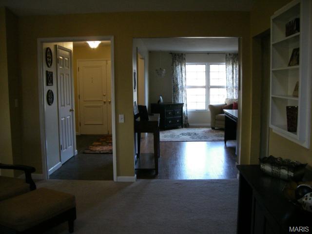 323 Chipley Cir, Ballwin, MO 63011 photo 25