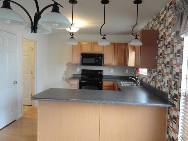 175 Roxbury Dr, O'fallon, MO 63366 photo 7
