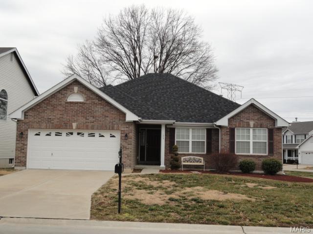 175 Roxbury Dr, O'fallon, MO 63366 photo 1