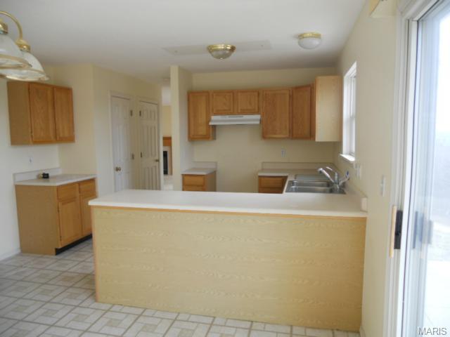 731 Top Notch Ln, Eureka, MO 63025 photo 4