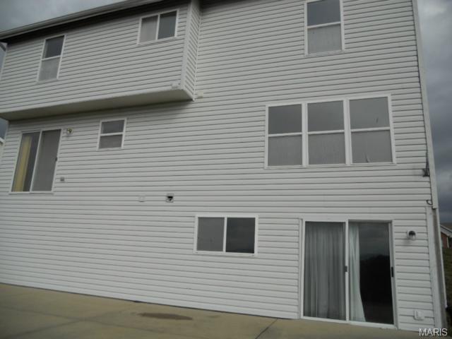 731 Top Notch Ln, Eureka, MO 63025 photo 2
