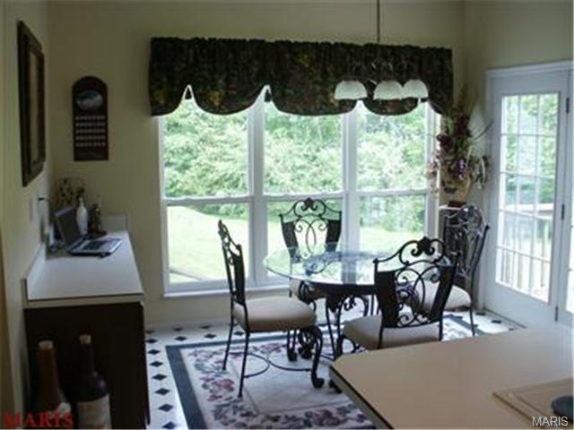 5200 Shetland Dr, Weldon Spring, MO 63304 photo 4