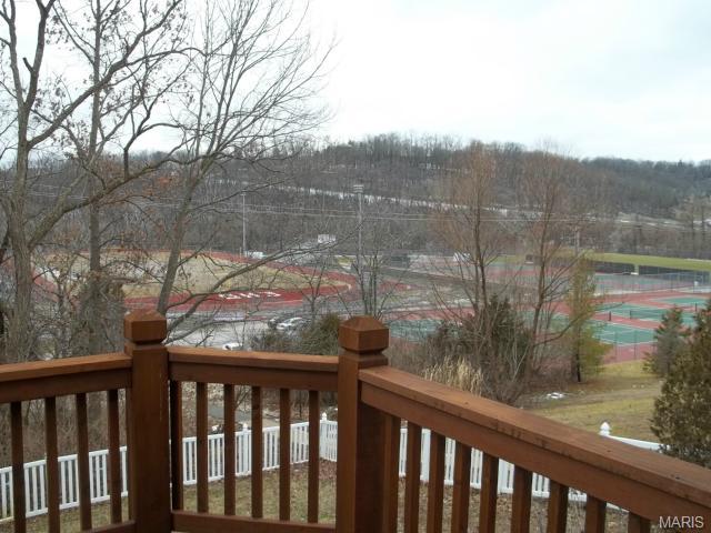 866 Emerald Oaks, Eureka, MO 63025 photo 4