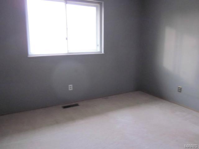 694 Twigwood, Ballwin, MO 63021 photo 8