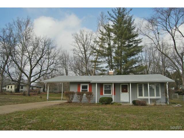 817 Crestland Dr, Ballwin, MO 63011 photo 1