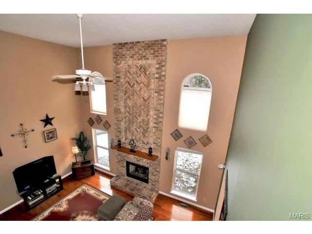 815 Emerald Oaks Ct, Eureka, MO 63025 photo 5