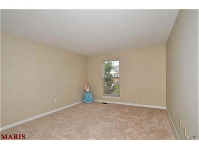 1420 Buckhurst Ct, Ballwin, MO 63021 photo 17