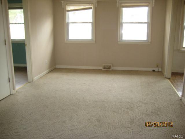 631 Blanche, Saint Charles, MO 63303 photo 6