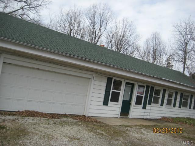 631 Blanche, Saint Charles, MO 63303 photo 1