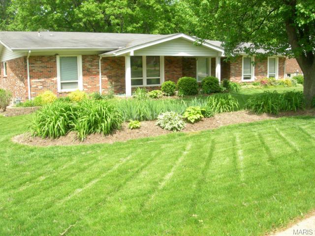 351 Elmcrest Dr, Ballwin, MO 63011 photo 31