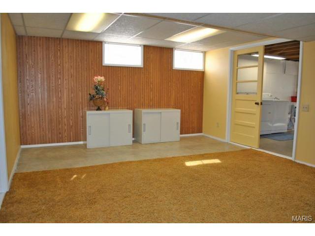 351 Elmcrest Dr, Ballwin, MO 63011 photo 24