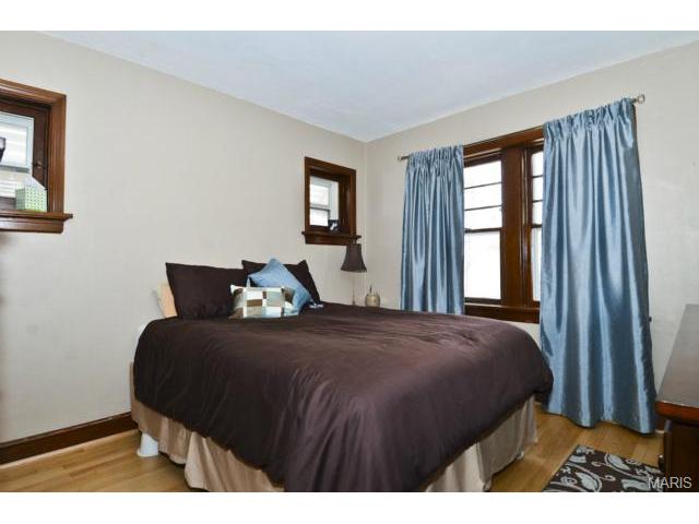 5559 Devonshire Ave, Saint Louis, MO 63109 photo 13