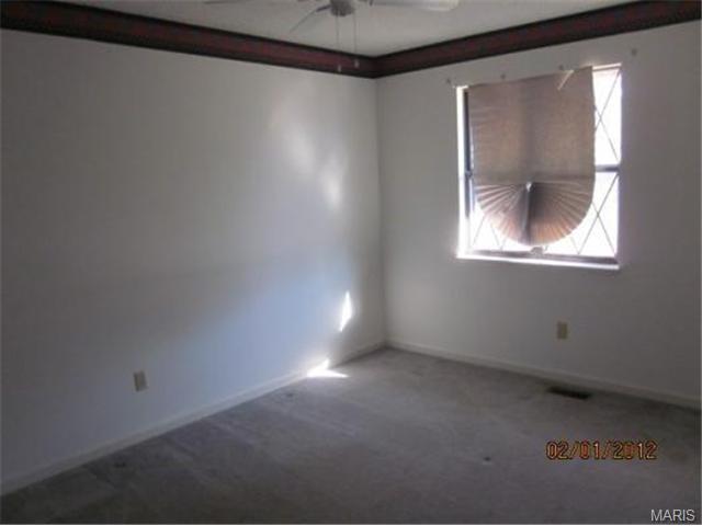 1925 Peach St, St. Peters, MO 63376 photo 4